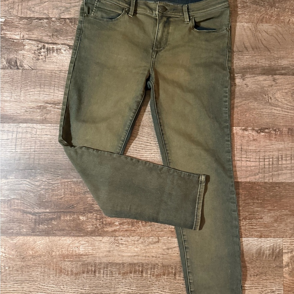Free People mid-rise jeans size 28